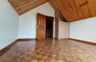 5 Bed Townhouse with En Suite at Owashiga Road - 17