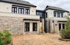 5 Bed Villa with En Suite in Runda - 3