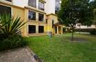 3 Bed Apartment with Lift in Kilimani - 19