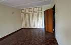 4 Bed House with En Suite in Nyari - 8