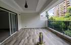 3 Bed Apartment with En Suite at Riverside Drive - 4