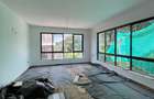 6 Bed Villa with En Suite in Kyuna - 8