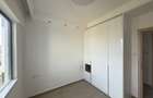 2 Bed Apartment with En Suite at Churchroad - 5