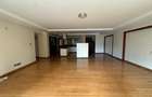 3 Bed Apartment with En Suite at Lavington - 5