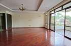 5 Bed Villa with En Suite at Lavington Green - 5