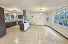 4 Bed Townhouse with En Suite in Spring Valley - 3