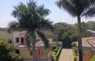 5 Bed Villa with En Suite in Lavington - 1