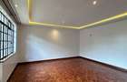 4 Bed Townhouse with En Suite at James Gichuru - 9