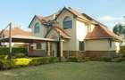 4 Bed Townhouse with En Suite at Redhill - 2