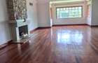 4 Bed House with En Suite at Mimosas Drive - 17