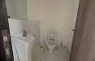 1 Bed Apartment with En Suite at Rosslyn - 16