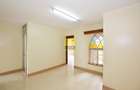 4 Bed Apartment with Parking in Parklands - 10