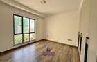 3 Bed Apartment with En Suite at Brookside Drive - 13