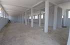 7,000 ft² Warehouse with Parking in Industrial Area - 4
