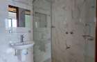 2 Bed Apartment with En Suite in Westlands Area - 9