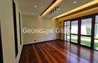 5 Bed House with En Suite in Runda - 9