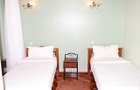 Serviced 2 Bed Apartment with En Suite at Parklands - 4