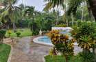 5 Bed House with En Suite at Watamu - 3