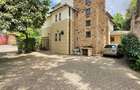 4 Bed Townhouse with En Suite at Lavington Green. - 12