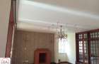 5 Bed House with En Suite at Lavington - 2