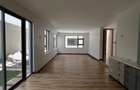 6 Bed Townhouse with En Suite in Lavington - 3