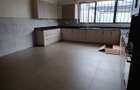 6 Bed Townhouse with En Suite in Loresho - 3