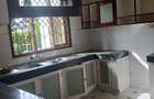 4 Bed House with En Suite at Lavington - 20