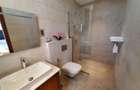 Serviced 2 Bed Apartment with En Suite in Westlands Area - 10