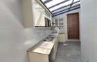 4 Bed House with En Suite in Runda - 6