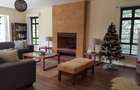 4 Bed House with En Suite in Rosslyn - 13