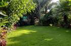 5 Bed House with En Suite in Runda - 15