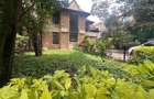 7 Bed Townhouse with En Suite in Lavington - 18