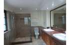 4 Bed Townhouse with En Suite in Westlands Area - 5