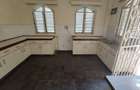 8 Bed House with En Suite at Lavington - 9