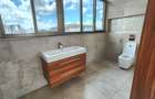 4 Bed Apartment with En Suite in Westlands Area - 11