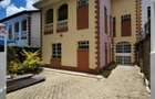 4 Bed Townhouse with En Suite in Lavington - 1