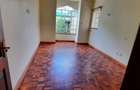 5 Bed Townhouse with En Suite in Lavington - 20