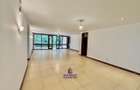 3 Bed Apartment with En Suite at Riverside Dr - 6