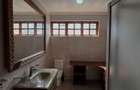4 Bed House with En Suite in Runda - 11