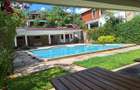 5 Bed Townhouse with En Suite in Spring Valley - 1