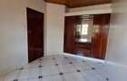 5 Bed House with En Suite in Thome - 9