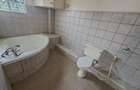 5 Bed Townhouse with En Suite at Lavington - 6