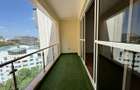 3 Bed Apartment with En Suite in Riverside - 17