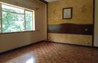 4 Bed Apartment with En Suite in Upper Hill - 13