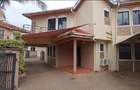 5 Bed Townhouse with En Suite in Lavington - 1