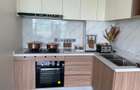 3 Bed Apartment with En Suite at Riverside - 14