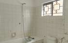 4 Bed House with En Suite at Lavington - 15