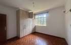 5 Bed House with En Suite at Hardy Area - 5