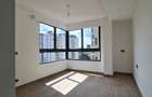 3 Bed Apartment with En Suite at Riverside Drive - 7