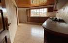 3 Bed Apartment with En Suite in Brookside - 5